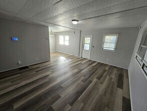 217 48th Ave W in Bradenton, FL - Building Photo - Building Photo