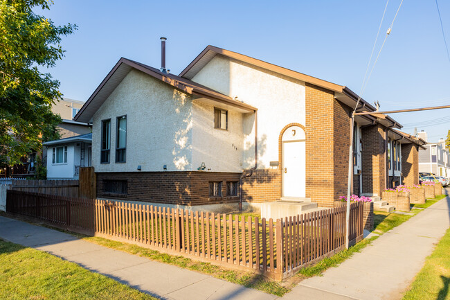 515 7 Av NE in Calgary, AB - Building Photo - Building Photo