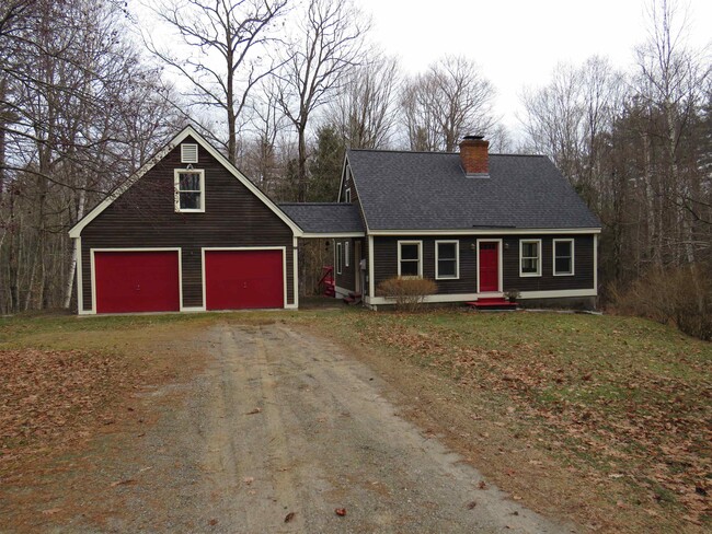 101 Morgan Rd in Winchester, NH - Building Photo - Building Photo