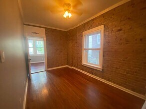 3531 Wyandotte St in Kansas City, MO - Building Photo - Building Photo