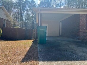 10836 Mallard Dr in Jonesboro, GA - Building Photo - Building Photo