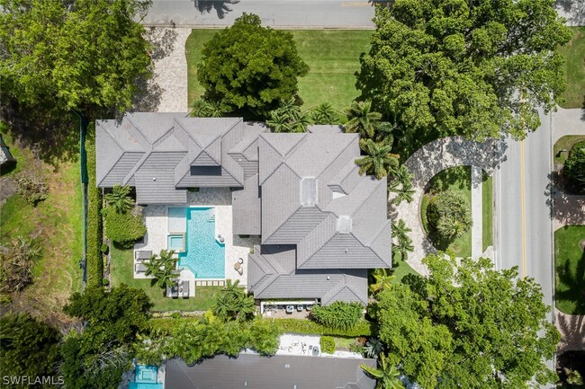 property at 3170 Crayton Rd