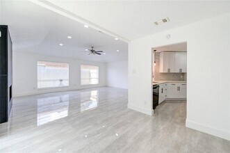 7326 Dew Mist Ln in Houston, TX - Building Photo - Building Photo