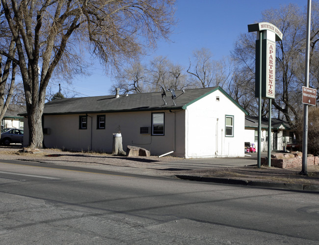 2032 W Cucharras St in Colorado Springs, CO - Building Photo - Building Photo