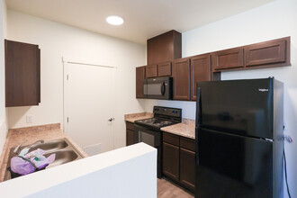 Ceja Vista Senior 55+ in Albuquerque, NM - Building Photo - Building Photo