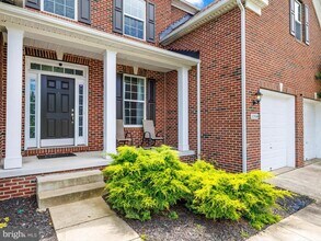 10504 Sarah Landing Dr in Cheltenham, MD - Building Photo - Building Photo