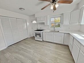 36855 N Elizabeth Ct in Lake Villa, IL - Building Photo - Building Photo