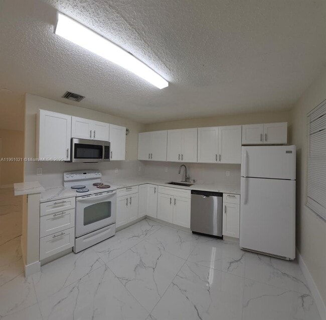 property at 2526 Taylor St