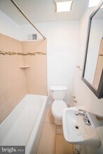 404 S 22nd St in Philadelphia, PA - Building Photo - Building Photo