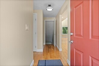 134 Russet Ln in Boxborough, MA - Building Photo - Building Photo