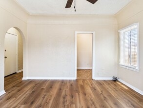 1324 N Peterson Ave in Long Beach, CA - Building Photo - Building Photo