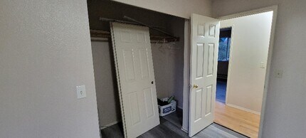 2115 Jackson Ave NW in Olympia, WA - Building Photo - Building Photo