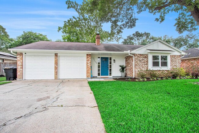 property at 17223 Fife Ln