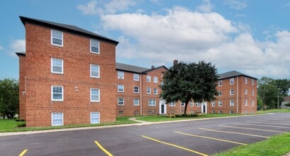 West Park Lofts in Cleveland, OH - Foto de edificio - Interior Photo