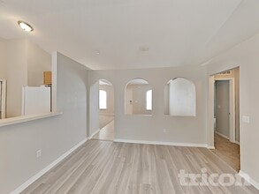 4552 Gondolier Rd in Spring Hill, FL - Building Photo - Building Photo