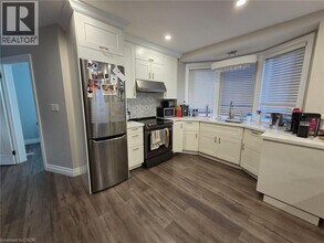 81 Gage Ave S in Hamilton, ON - Building Photo - Building Photo