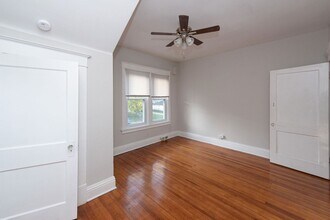 2352 Indian Mound Ave in Norwood, OH - Building Photo - Building Photo