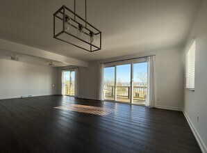 3506 Moberly Dr in Commerce Township, MI - Building Photo - Building Photo