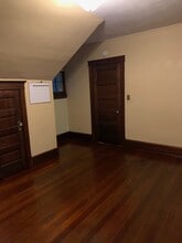708 Vine St, Unit Apt 3 in West Lafayette, IN - Foto de edificio - Building Photo