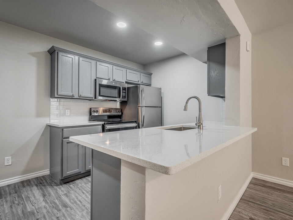 The Lofts at North Penn in Edmond, OK - Building Photo