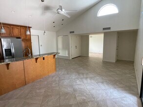 9463 E Jenan Dr in Scottsdale, AZ - Building Photo - Building Photo