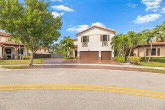 3461 SE 1st St in Homestead, FL - Building Photo - Building Photo