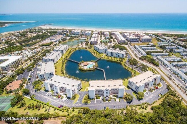 8951 Lake Dr in Cape Canaveral, FL - Building Photo - Building Photo