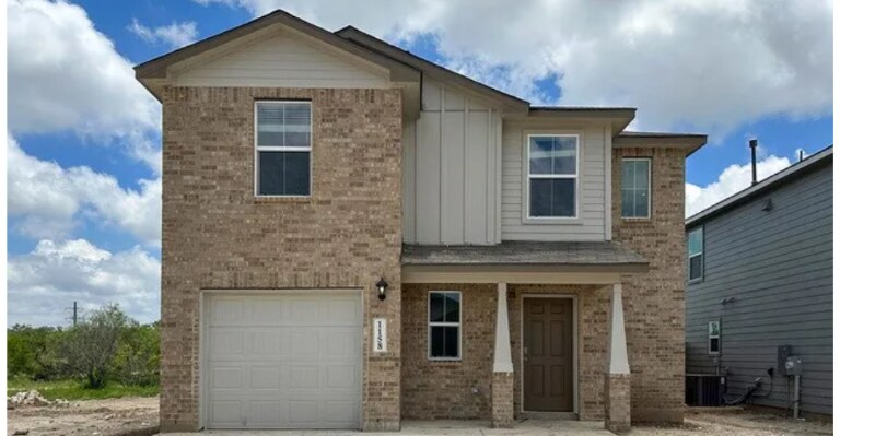 1158 Barn Swallow Wy in San Antonio, TX - Building Photo