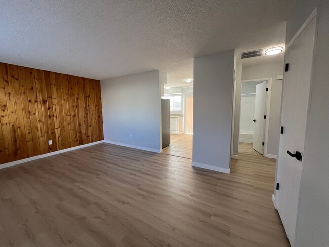 property at 928-932 N 6th St