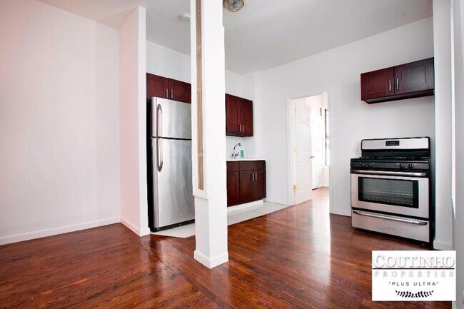 property at 5 W 101st St