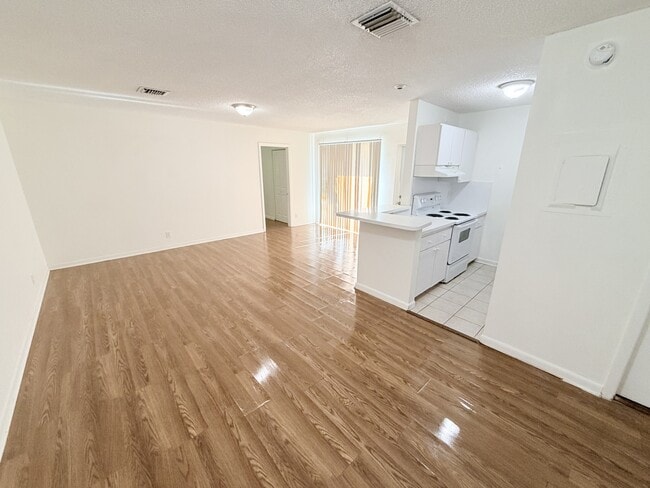 property at 36 N Crossings Cir