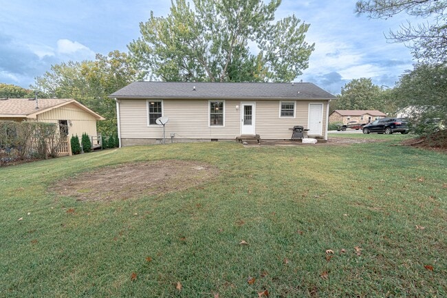 718 Ranch Hill Dr in Clarksville, TN - Building Photo - Building Photo