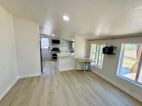 1749 Skyline Dr in Lemon Grove, CA - Building Photo - Building Photo