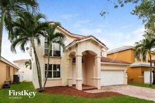 2332 SW 126th Ave in Miramar, FL - Building Photo