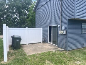 2005 E Florida Ave in Urbana, IL - Building Photo - Building Photo