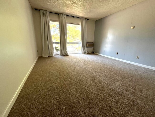 1591 Ellis St in Concord, CA - Building Photo - Building Photo
