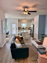 16710 Sonoma Breeze Dr in Manor, TX - Building Photo - Building Photo