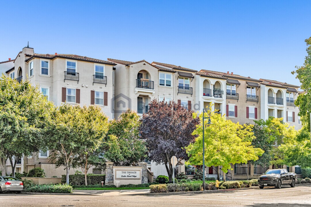 3385 Dublin Blvd in Dublin, CA - Building Photo