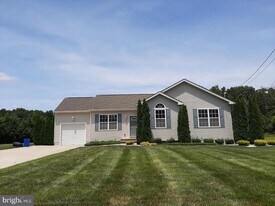 122 Morris Ave in Buena, NJ - Building Photo