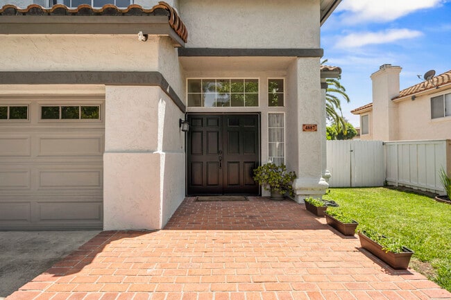 4887 Motif St in Oceanside, CA - Building Photo - Building Photo