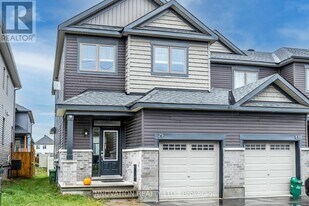 79 Rookie Cres in Ottawa, ON - Building Photo