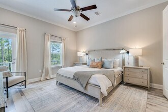 104 Kara Lake Dr in Santa Rosa Beach, FL - Foto de edificio - Building Photo