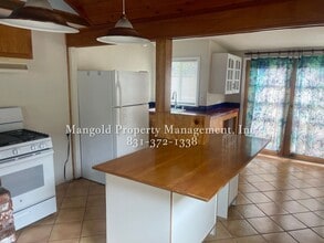 522 Cortes St in Monterey, CA - Building Photo - Building Photo