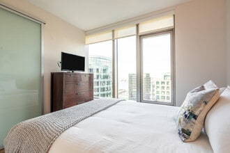 131 Seaport Blvd in Boston, MA - Building Photo - Building Photo