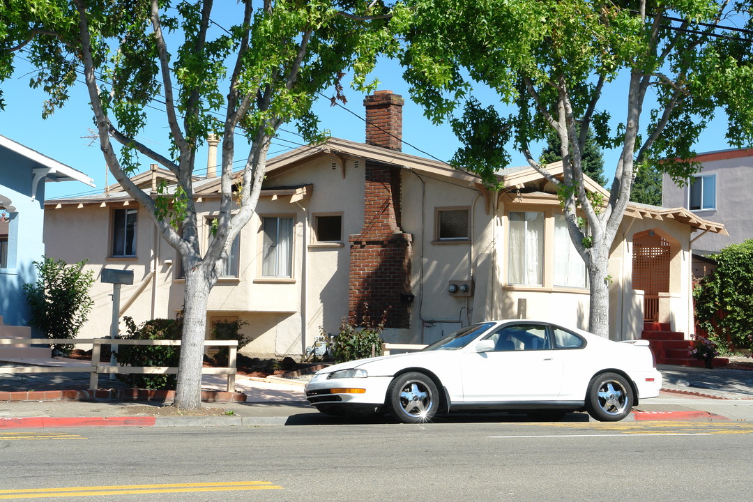 4119 Adeline St in Emeryville, CA - Foto de edificio