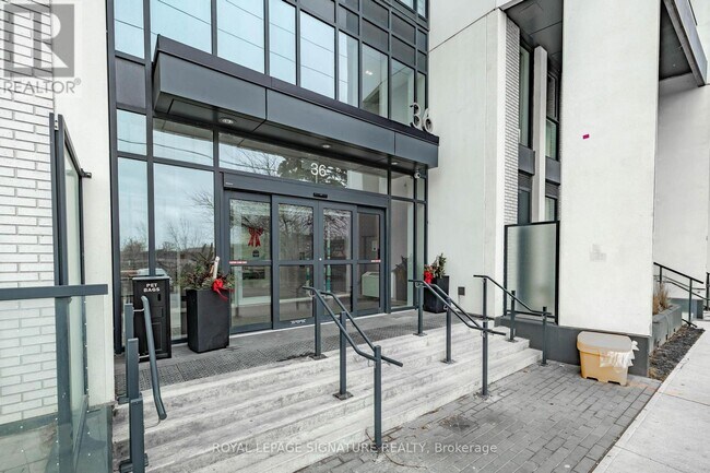 36 Zorra St in Toronto, ON - Building Photo - Building Photo