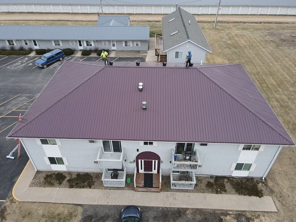 245 E Business 30, Unit 1 Photo
