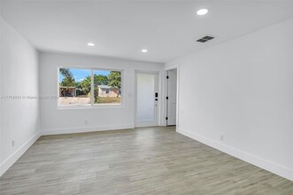 311 NW 12th Ave in Delray Beach, FL - Building Photo - Building Photo