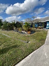 701 SW Sarazen Ave in Port St. Lucie, FL - Building Photo - Building Photo