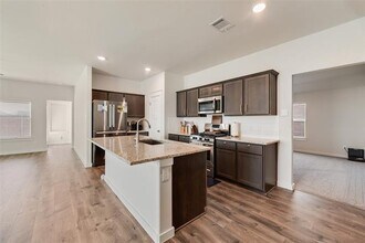 1566 Gentle Night Dr in Forney, TX - Building Photo - Building Photo